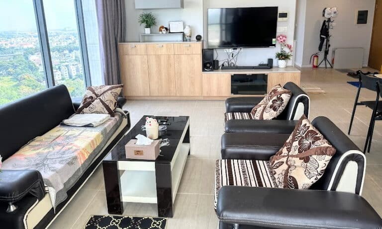 Đảo Kim Cương cho thuê 3 phòng ngủ tầng cao có nội thất view sông L81
