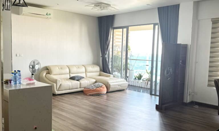 Đảo Kim Cương cho thuê 3 phòng ngủ tầng cao nội thất đẹp view sông L81
