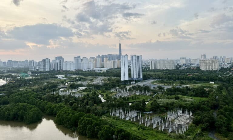 Đảo Kim Cương cho thuê 3 phòng ngủ lầu cao nội thất đầy đủ view sông L81