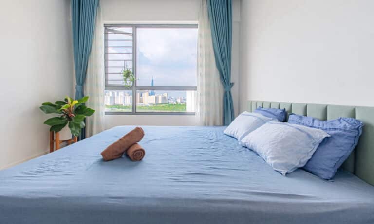Căn hộ cho thuê Đảo Kim Cương 2 phòng lầu cao nội thất đẹp view sông L81