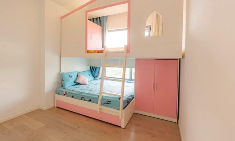 Căn hộ cho thuê Đảo Kim Cương 2 phòng lầu cao nội thất đẹp view sông L81