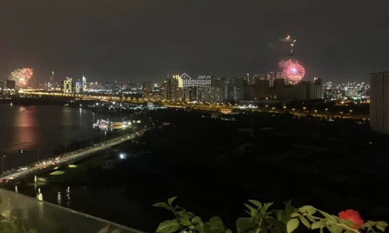 Căn hộ cho thuê Đảo Kim Cương 2 phòng tầng cao nội thất full view sông L81