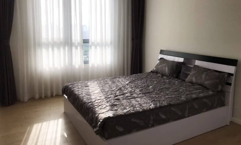 Căn hộ cho thuê Đảo Kim Cương 2 phòng ngủ nội thất tầng cao view sông L81