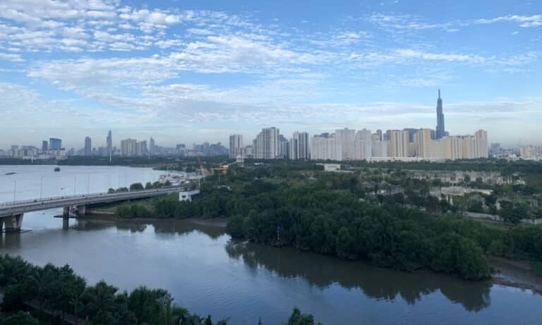 Căn cho thuê Đảo Kim Cương 2 phòng ngủ tầng trung nhà đẹp view sông L81