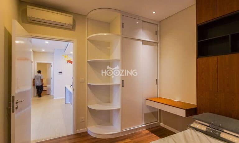 Căn Đảo Kim Cương cho thuê 3 phòng ngủ tầng trung nội thất đẹp view sông