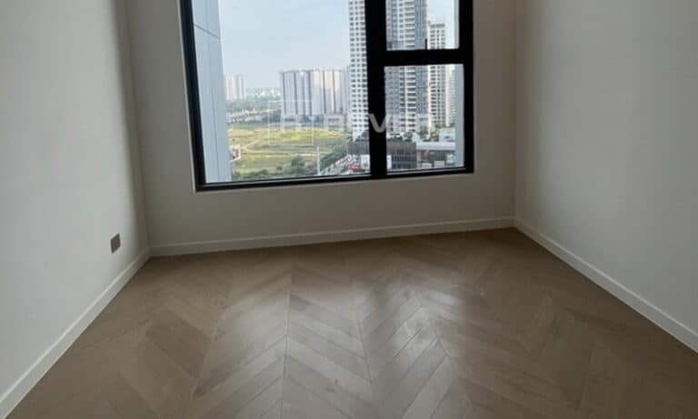 Lumiere Riverside cho thuê view hồ bơi lầu cao không nội thất 1 phòng ngủ