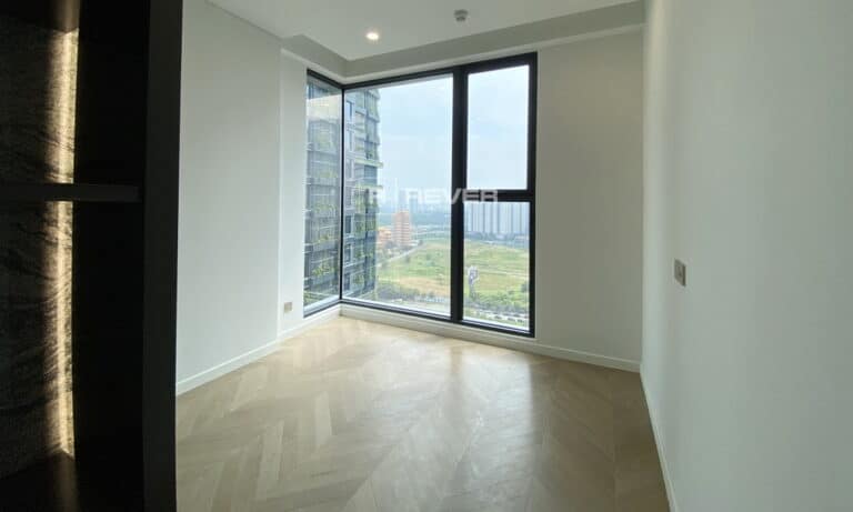 Lumiere Riverside cho thuê căn 2 phòng ngủ tầng cao nhà trống view hồ bơi