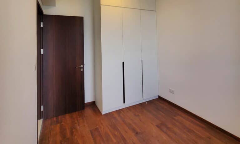 Cho thuê căn hộ One Verandah 2 phòng ngủ tầng cao nhà trống view sông