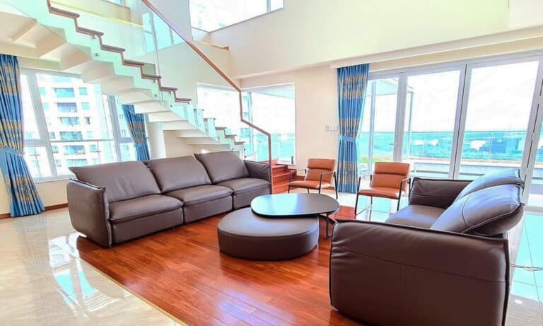 Cho thuê Đảo Kim Cương duplex 4 phòng lầu cao nội thất đầy đủ view sông