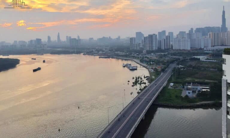 Cho thuê Đảo Kim Cương duplex 4 phòng lầu cao nội thất đầy đủ view sông