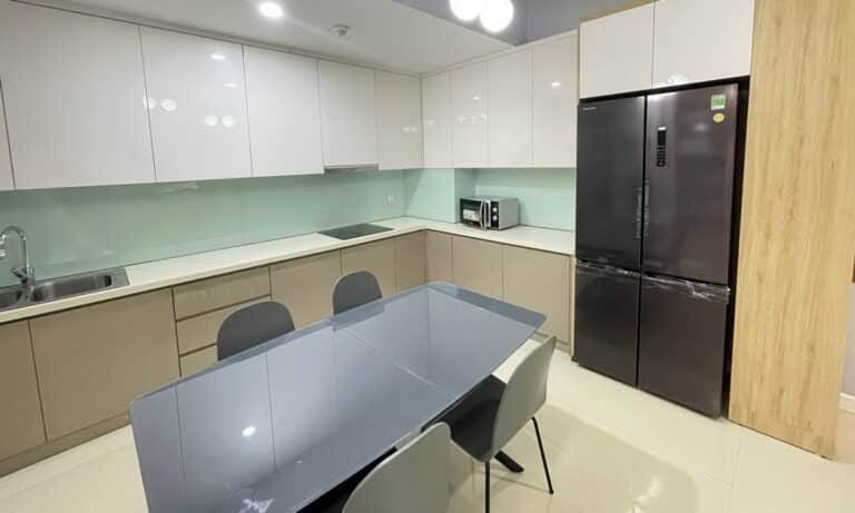 Cho thuê căn hộ 2 phòng ngủ Estella Heights lầu trung nhà đẹp view mát