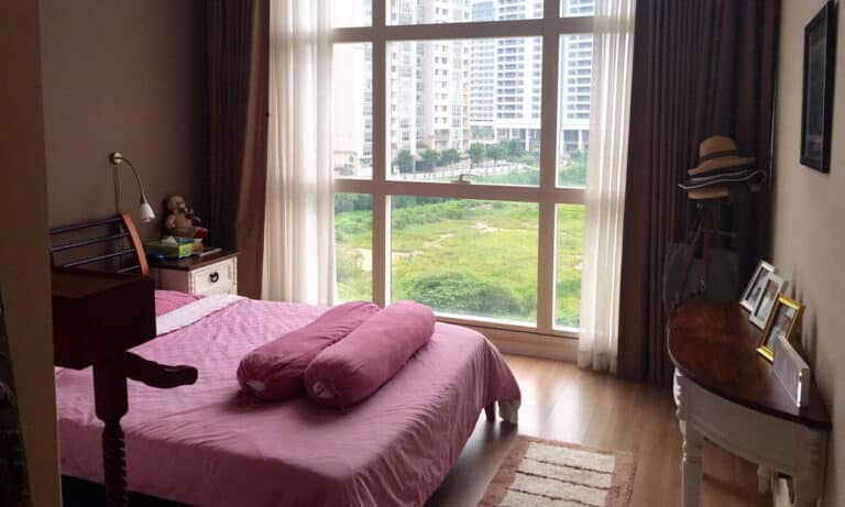 Cho thuê căn 3 phòng ngủ The Estella view công viên tầng trung đủ nội thất