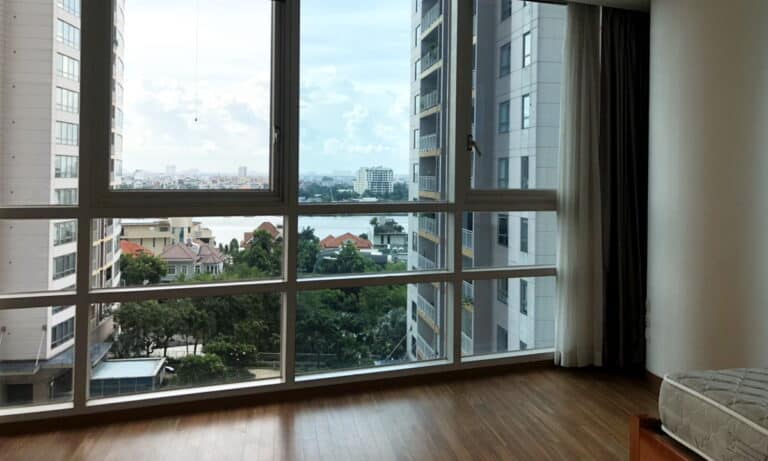 Cho thuê căn hộ Xi Riverview 3 phòng ngủ lầu cao T3 nội thất đủ view sông