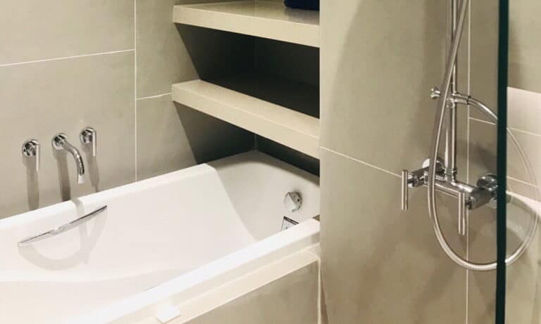 City Garden căn hộ 3 phòng ngủ cho thuê lầu cao nội thất xịn view quận 1
