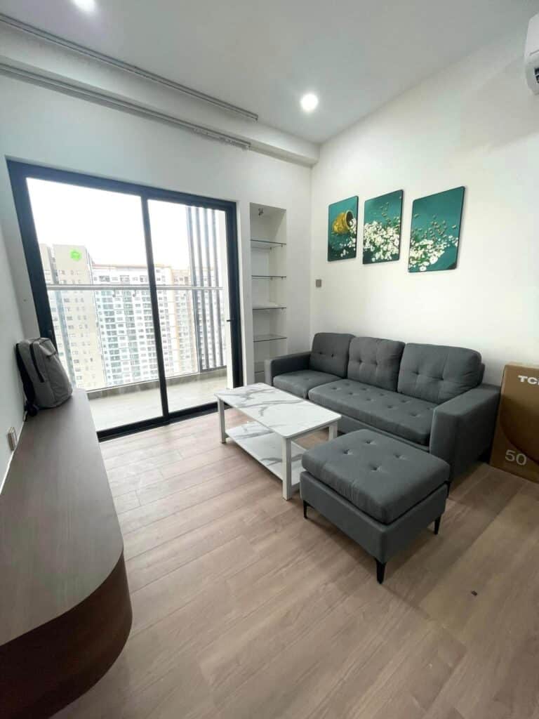 Cho thuê căn hộ 2 phòng ngủ Park View Residence đủ nội thất lầu cao giá tốt