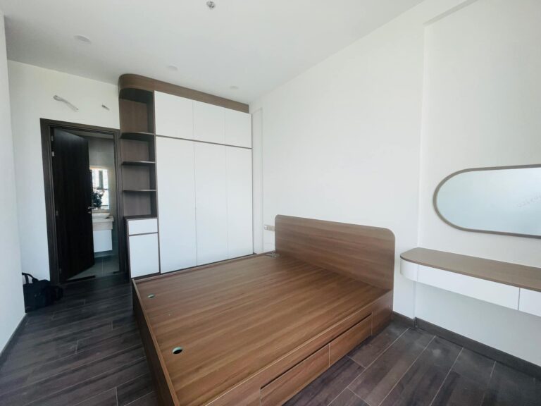 Cho thuê căn hộ 2 phòng ngủ Park View Residence đủ nội thất lầu cao giá tốt