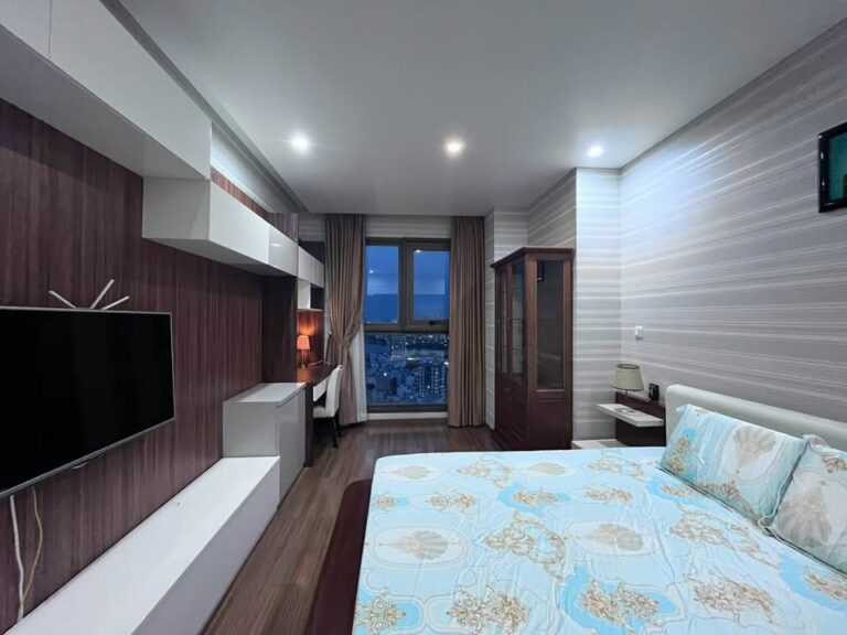 Cho thuê 2 phòng ngủ căn hộ Pearl Plaza nội thất đẹp tầng cao view sông