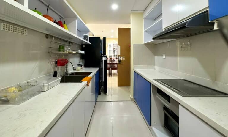 Cho thuê Vista Verde 2 phòng ngủ lầu cao nội thất xịn view khu dự án Feliz
