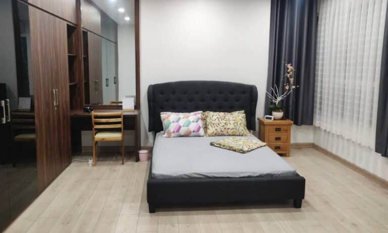 Căn hộ cho thuê Vista Verde 3 phòng ngủ tầng trung đủ nội thất view mát
