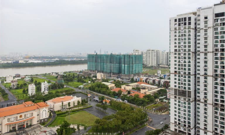Cho thuê căn hộ Vista Verde 2 phòng ngủ tầng cao nội thất full view sông