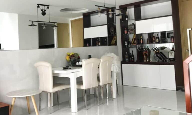 Cho thuê Vista Verde duplex 2 phòng ngủ tầng cao có nội thất view dự án Feliz