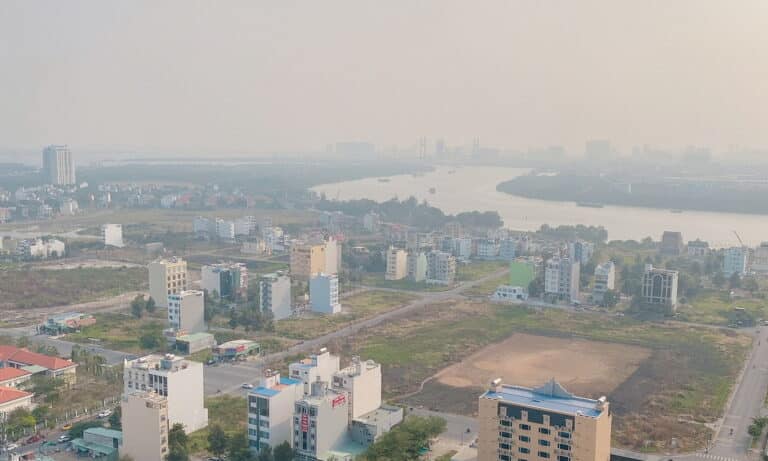 Cho thuê căn hộ Vista Verde 2 phòng ngủ tầng cao nhà đẹp view sông mát
