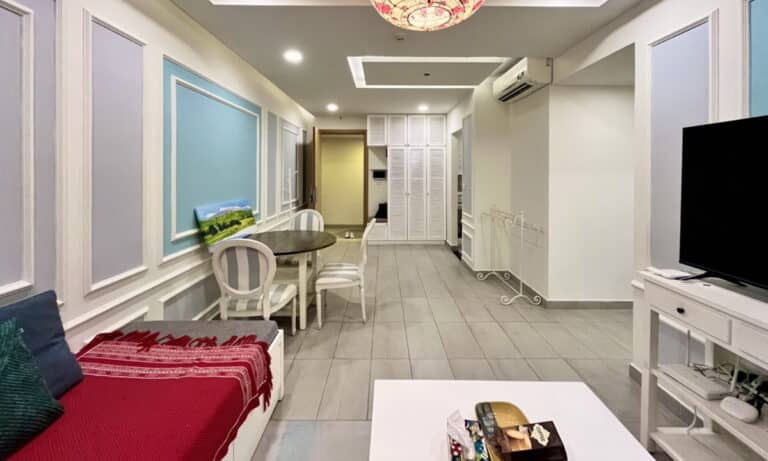 Cho thuê căn hộ Vista Verde 2 phòng ngủ tầng cao nội thất đẹp view sông