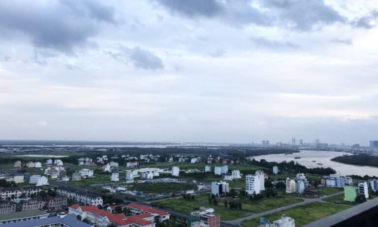 Cho thuê căn hộ Vista Verde 2 phòng ngủ lầu cao nội thất đẹp view sông