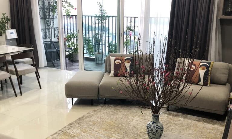 Can ho Vista Verde cho thue 4 phòng ngủ tầng cao nội thất đẹp view sông