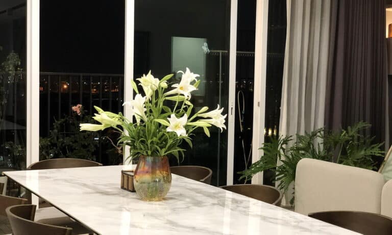 Can ho Vista Verde cho thue 4 phòng ngủ tầng cao nội thất đẹp view sông