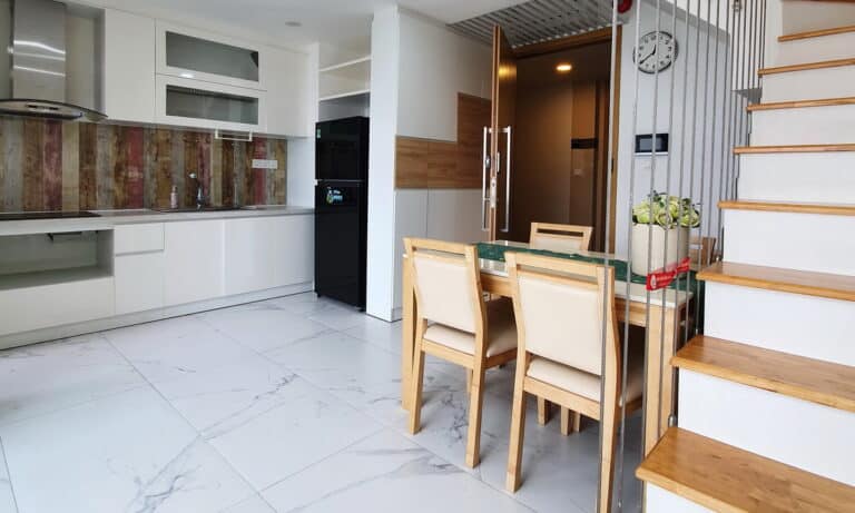 Cho thuê căn hộ duplex Vista Verde 2 phòng ngủ tầng cao nhà đẹp view mát