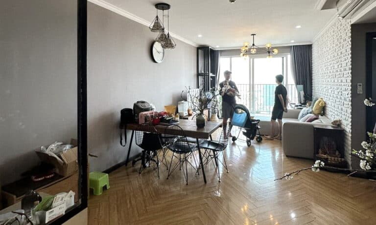 Cho thuê căn hộ Vista Verde 2 phòng ngủ tầng cao nhà đẹp view sông thoáng