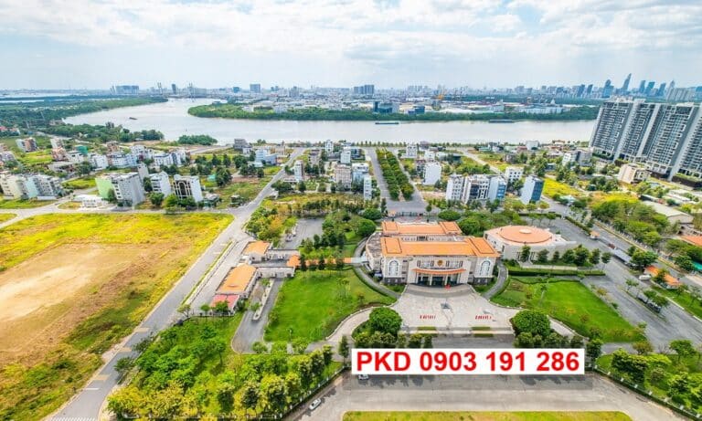 Can ho Vista Verde cho thue 4 phòng ngủ tầng cao có nội thất view sông