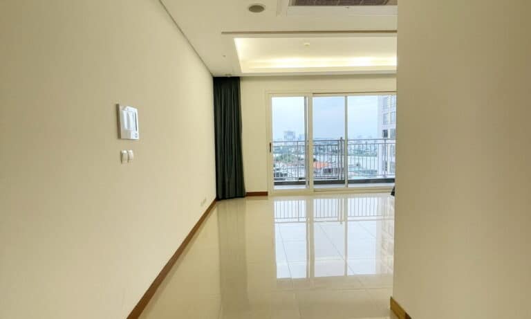 Cho thuê căn hộ Xi Riverview 3 phòng ngủ trống tầng cao tháp T2 view sông