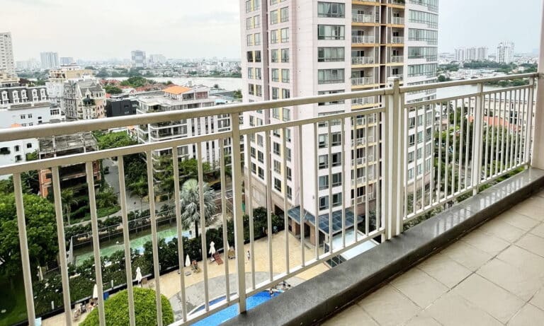 Cho thuê căn hộ Xi Riverview 3 phòng ngủ trống tầng cao tháp T2 view sông