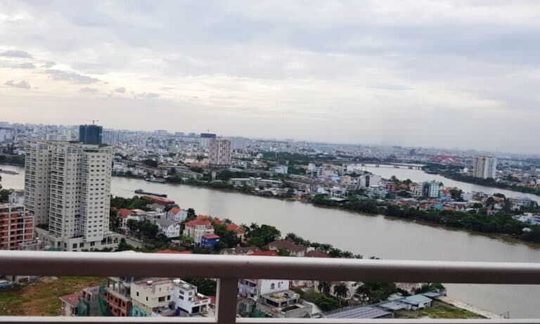 Cho thuê căn hộ Xi Riverview 3 phòng lầu cao tháp T3 full nội thất view sông