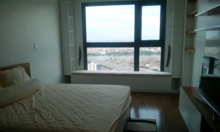 Cho thuê căn hộ Pearl Plaza 3 phòng ngủ view sông L81 lầu cao nội thất đẹp