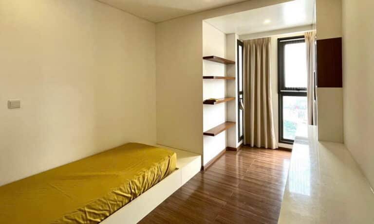 Cho thuê căn hộ Pearl Plaza 3 phòng ngủ view sông L81 lầu cao full nội thất