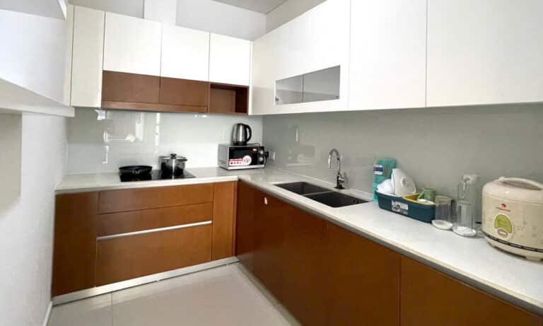 Căn hộ cho thuê Pearl Plaza 2 phòng ngủ view thoáng tầng cao nội thất full