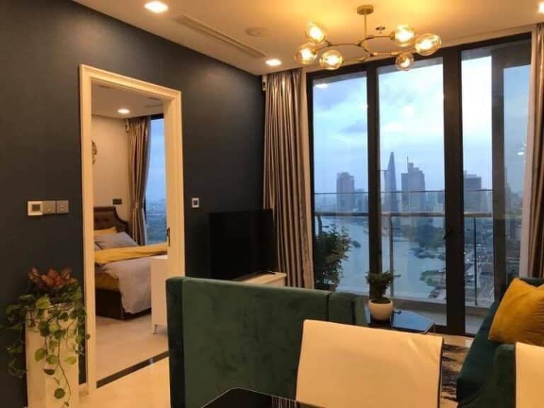 Cần bán căn hộ 2 phòng Vinhomes Golden River – Tầng cao, Full nội thất
