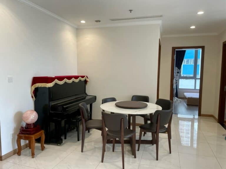 Bán Căn hộ 3pn Central Vinhomes Central Park, tầng thấp đầy đủ nội thất.