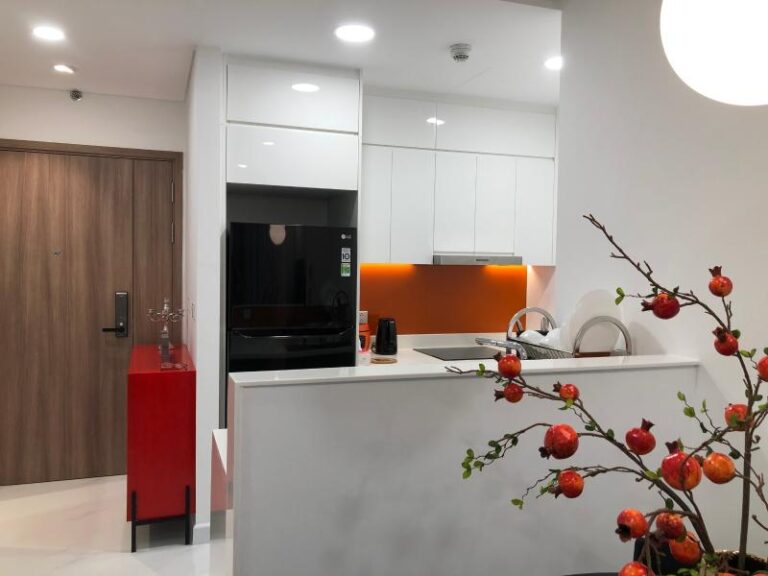 Bán Căn hộ Sunwah Pearl 1 phòng ngủ, đầy đủ nội thất, ban công đông nam đầy đủ