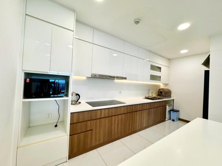 Sunwah Pearl căn hộ cho thuê tầng cao nội thất full 3 phòng ngủ view sông