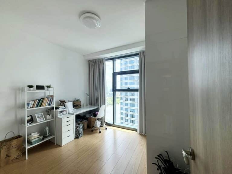 Bán căn hộ Sunwah Pearl tầng cao nội thất xịn 2 phòng ngủ view sông giá tốt