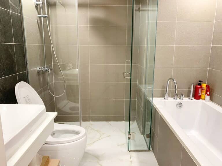 Cho thuê căn hộ Wilton Tower Bình Thạnh lầu cao nội thất đẹp 2 phòng ngủ