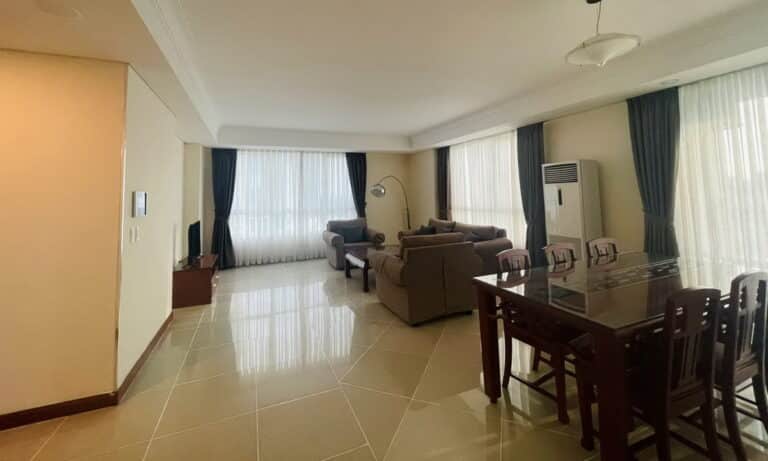 Căn hộ The Manor cho thuê tầng cao nội thất đầy đủ 3 phòng ngủ view quận 1