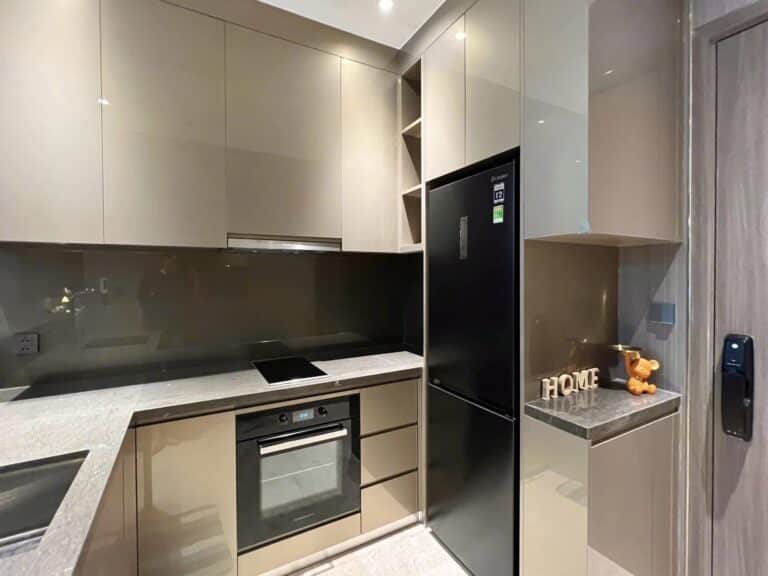 Cho thuê căn hộ 1 phòng ngủ The Marq quận 1 view L81 full nội thất xịn