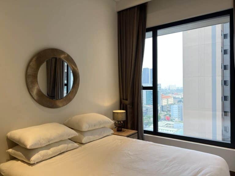 Căn hộ The Marq quận 1 cho thuê 2 phòng ngủ nhà đẹp view thoáng đẹp