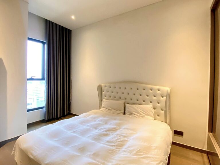 Căn hộ The Marq quận 1 cho thuê 2 phòng ngủ cao view city đủ nội thất đẹp