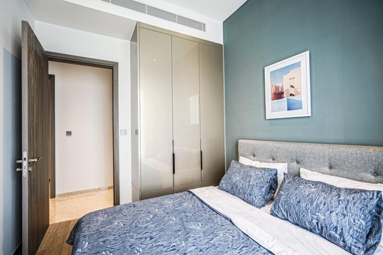 The Marq quận 1 cho thuê căn hộ 3 phòng ngủ tầng cao view L81 nhà đẹp
